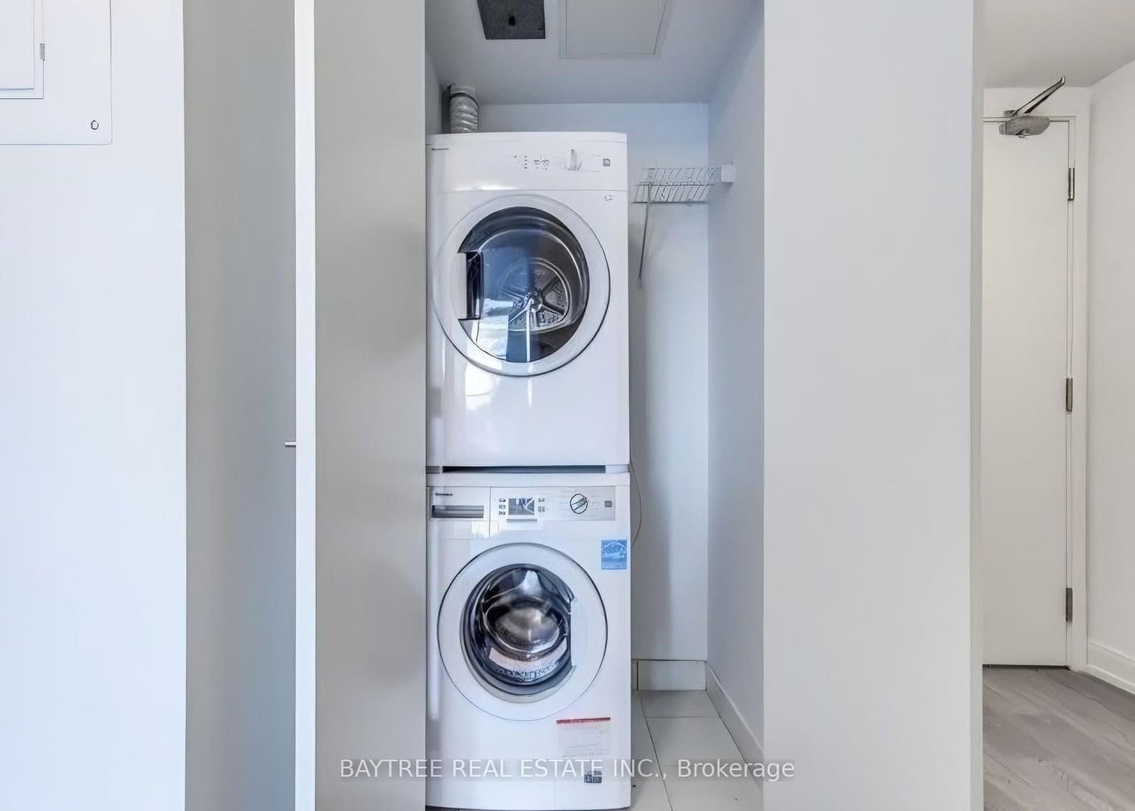 181 Dundas Street E, Unit 2710 thumbnail 10