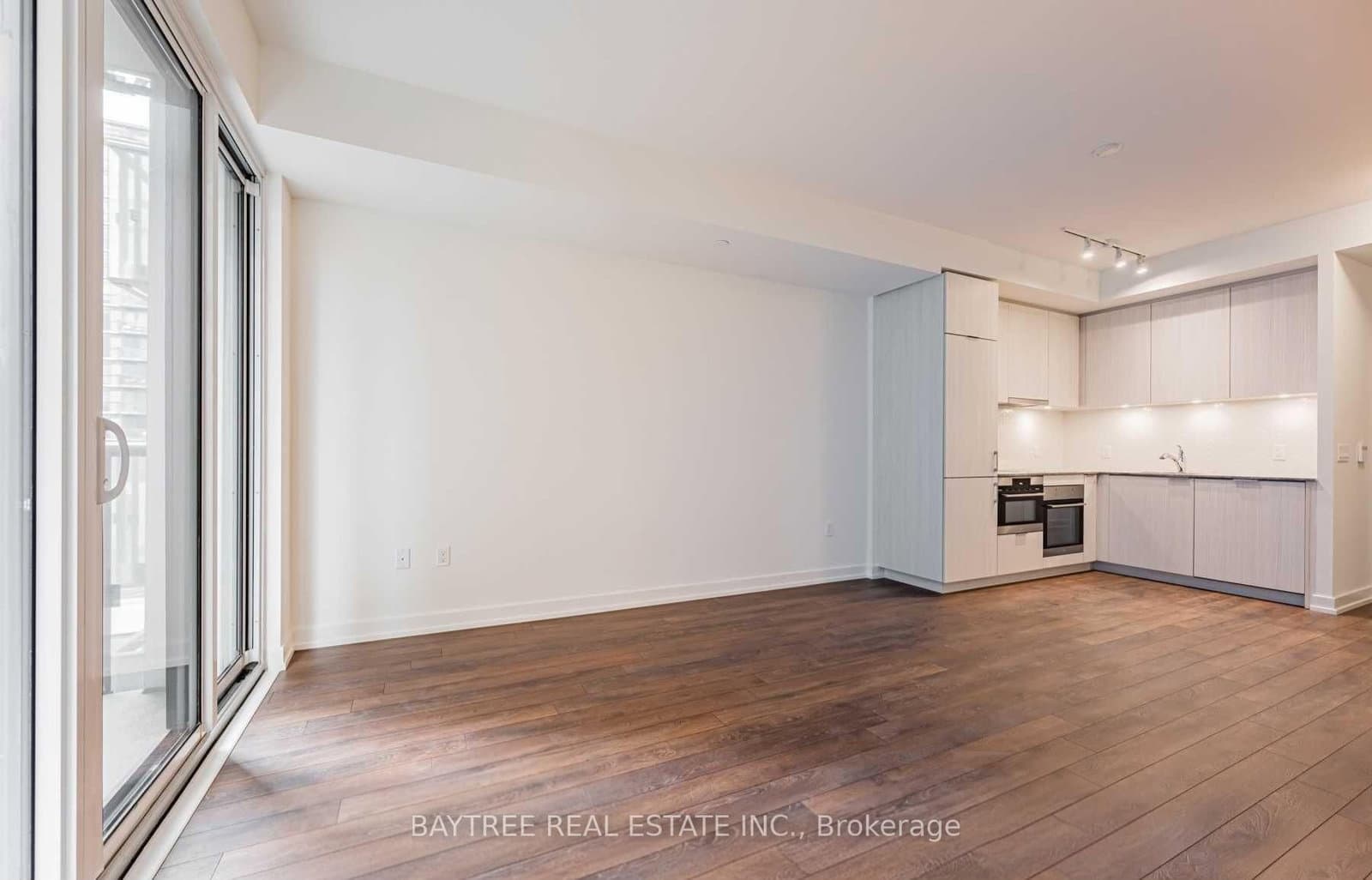 158 Front Street E, Unit 408