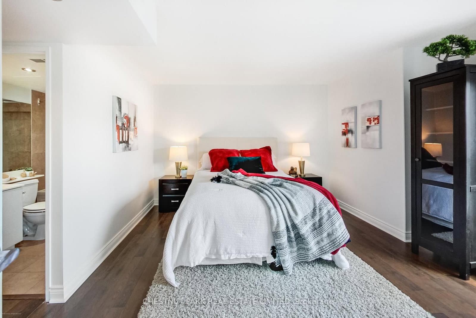 97 Lawton Boulevard, Unit 201 thumbnail 23