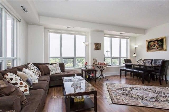 100 Harrison Gardens Boulevard, Unit 909 thumbnail 3