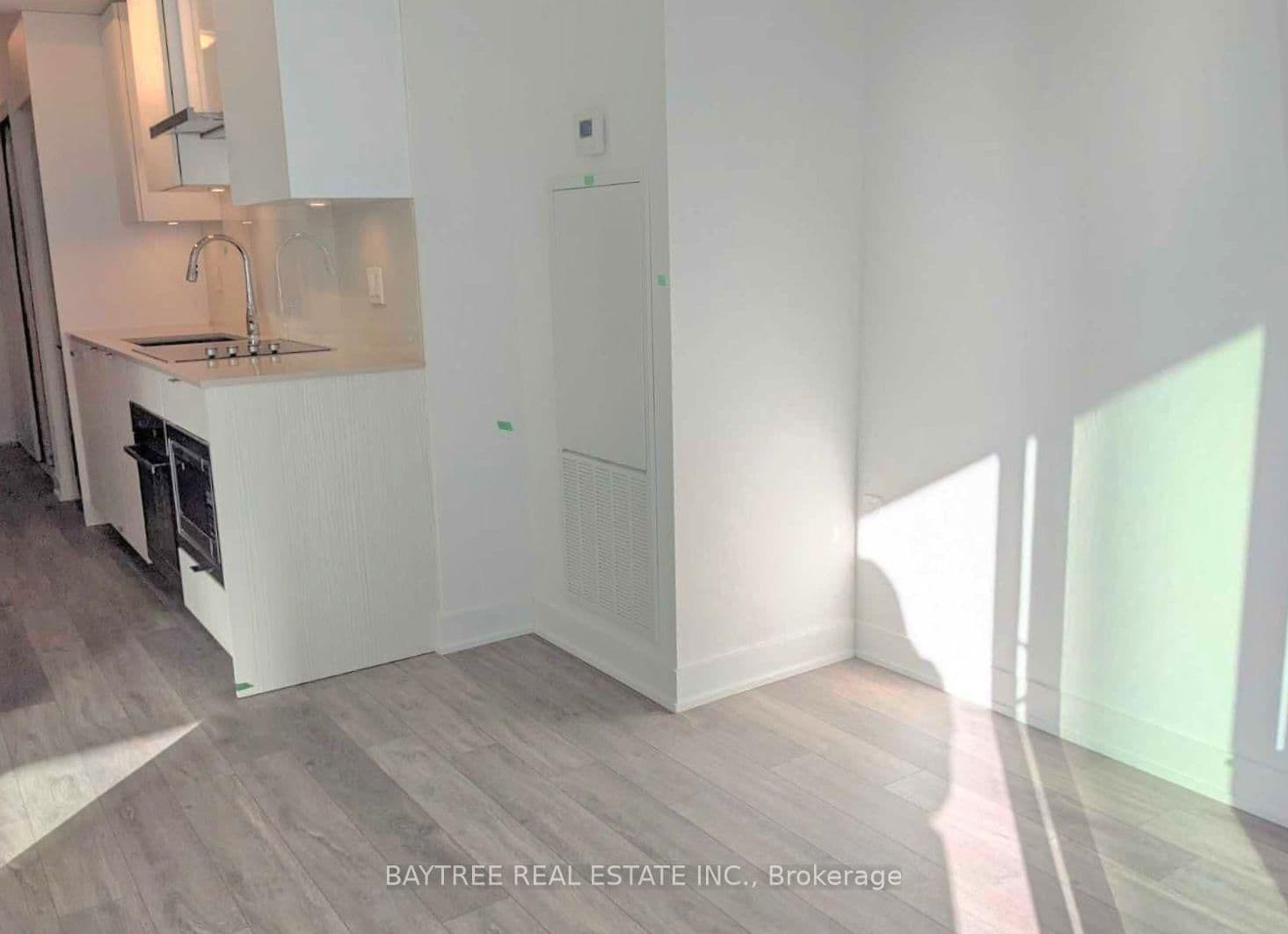 99 Broadway Avenue, Unit 3608 thumbnail 4