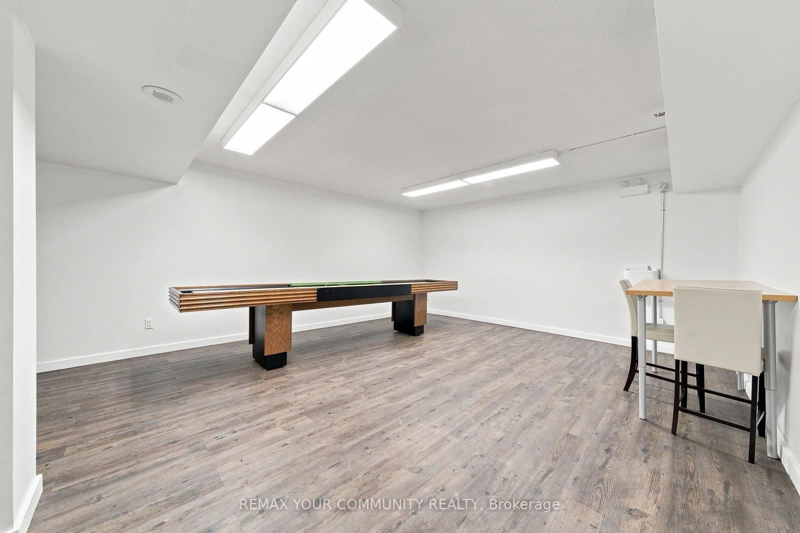 251 Queens Quay, Unit 705 thumbnail 43