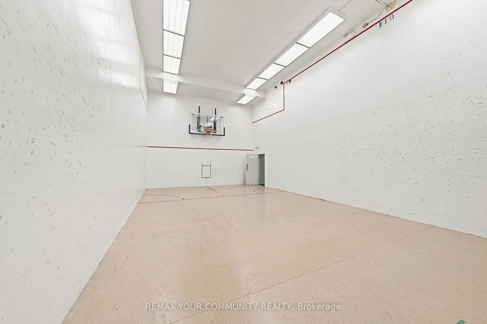 251 Queens Quay, Unit 705 thumbnail 45