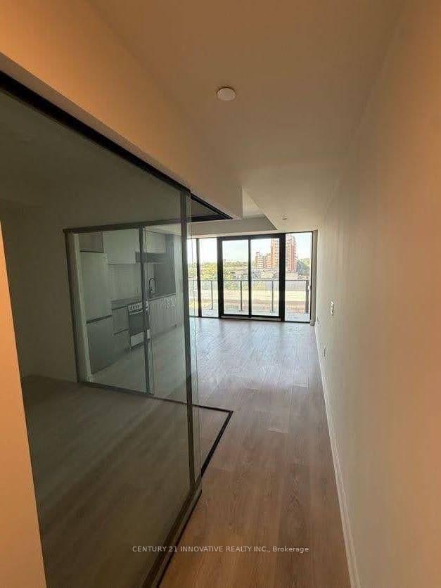 181 Sterling Road, Unit 615 thumbnail 20