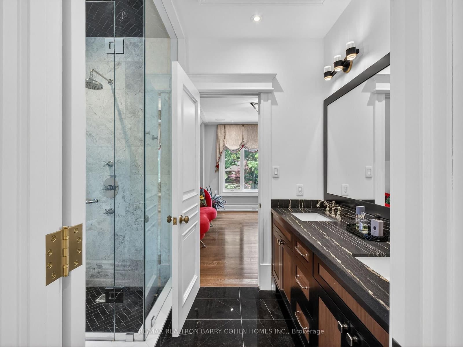 18 Brookfield Road thumbnail 27