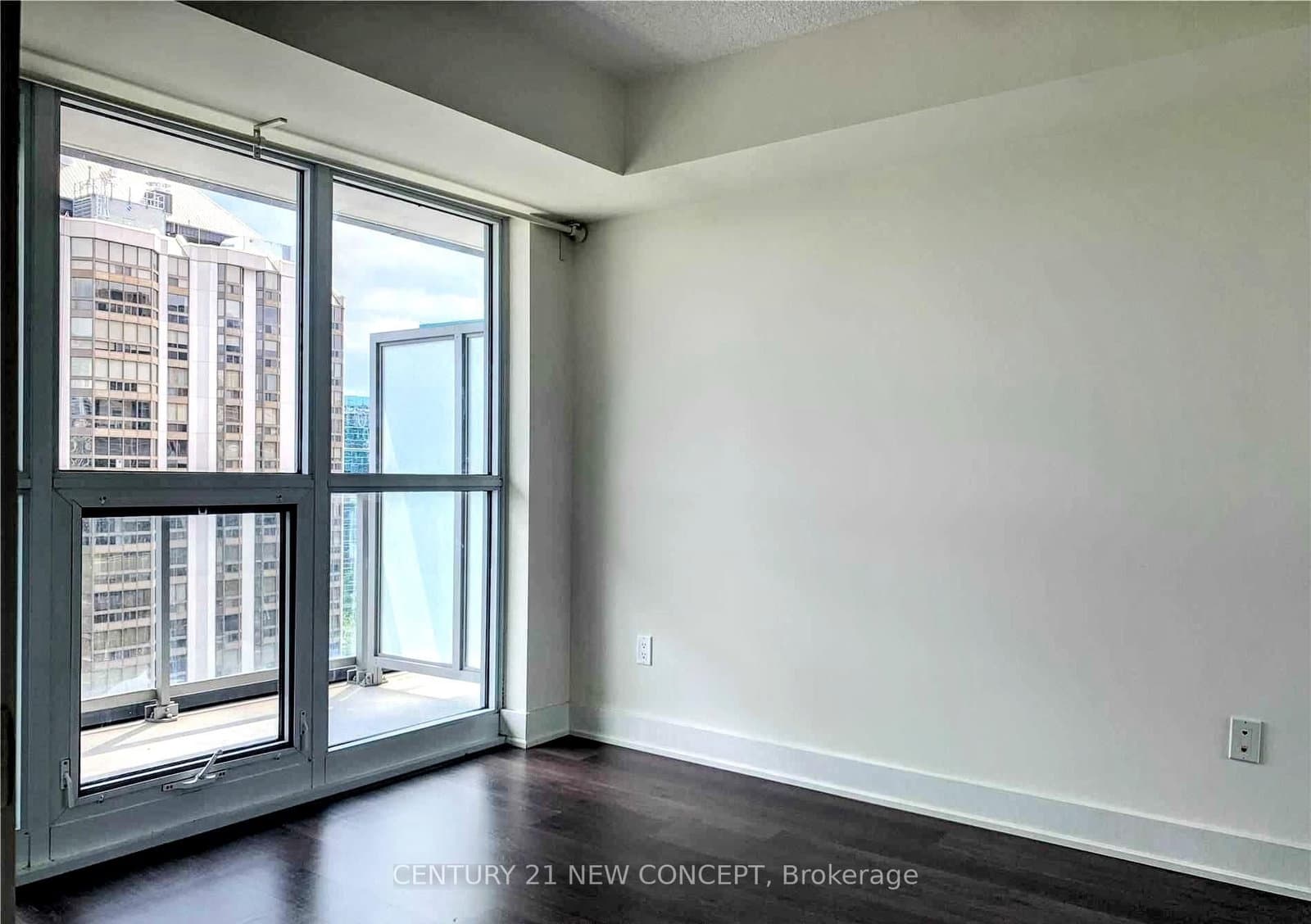 88 Sheppard Avenue E, Unit 1111 thumbnail 2