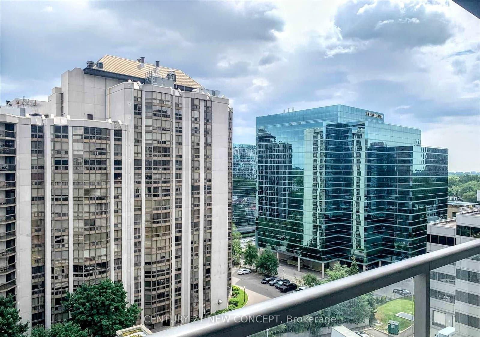 88 Sheppard Avenue E, Unit 1111 thumbnail 9