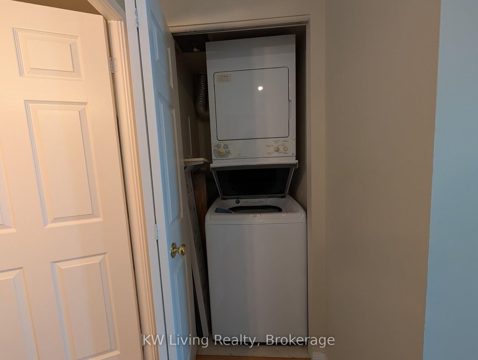 23 Lorraine Drive, Unit 1102 thumbnail 16