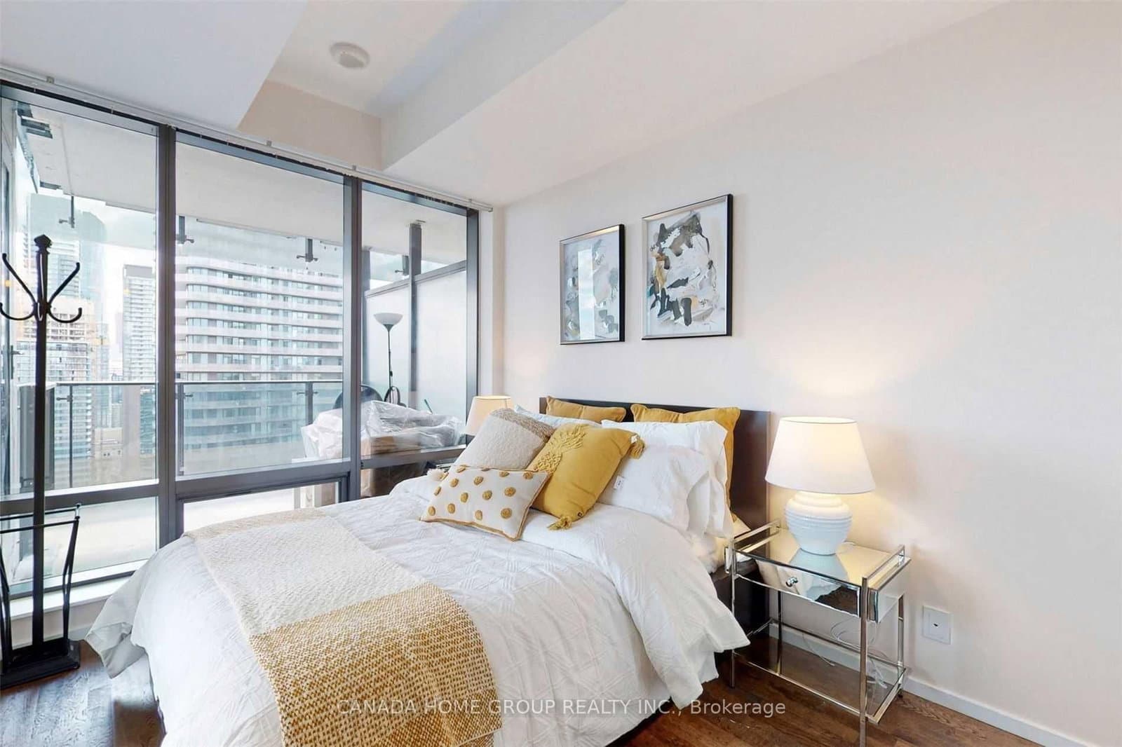 5 St Joseph Street, Unit 2902 thumbnail 17