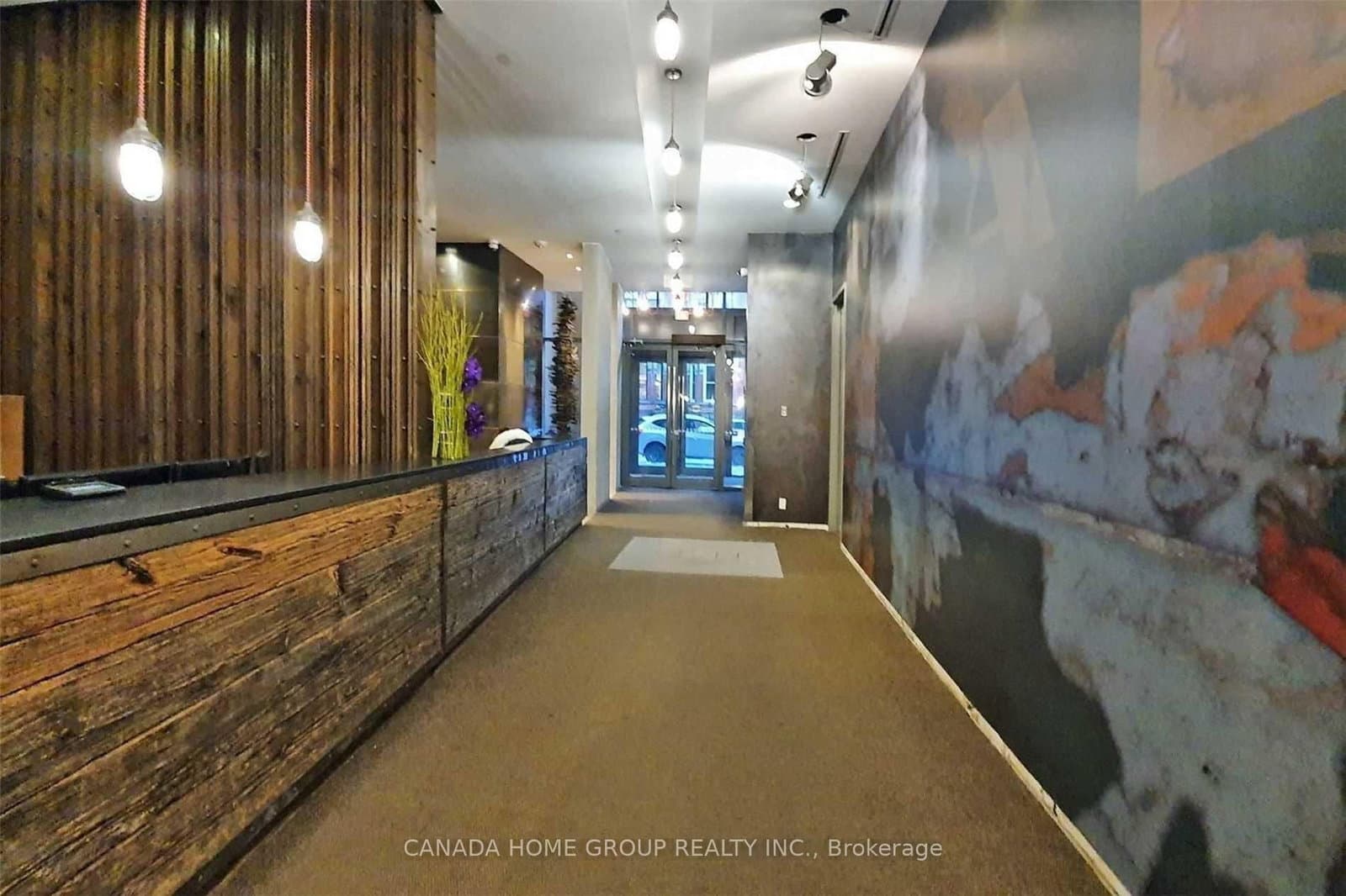 5 St Joseph Street, Unit 2902 thumbnail 3