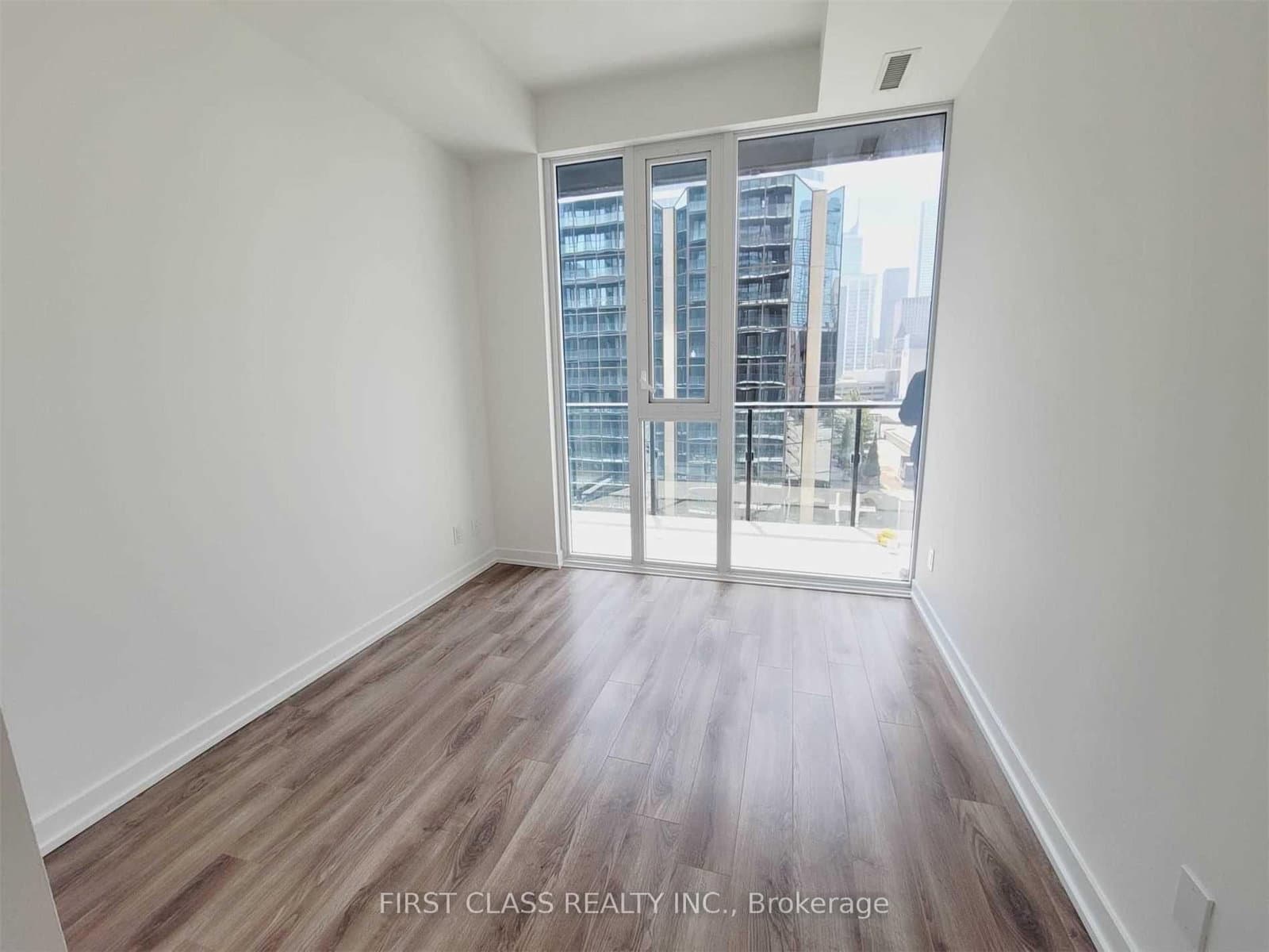 20 Edward Street, Unit 1209 thumbnail 4