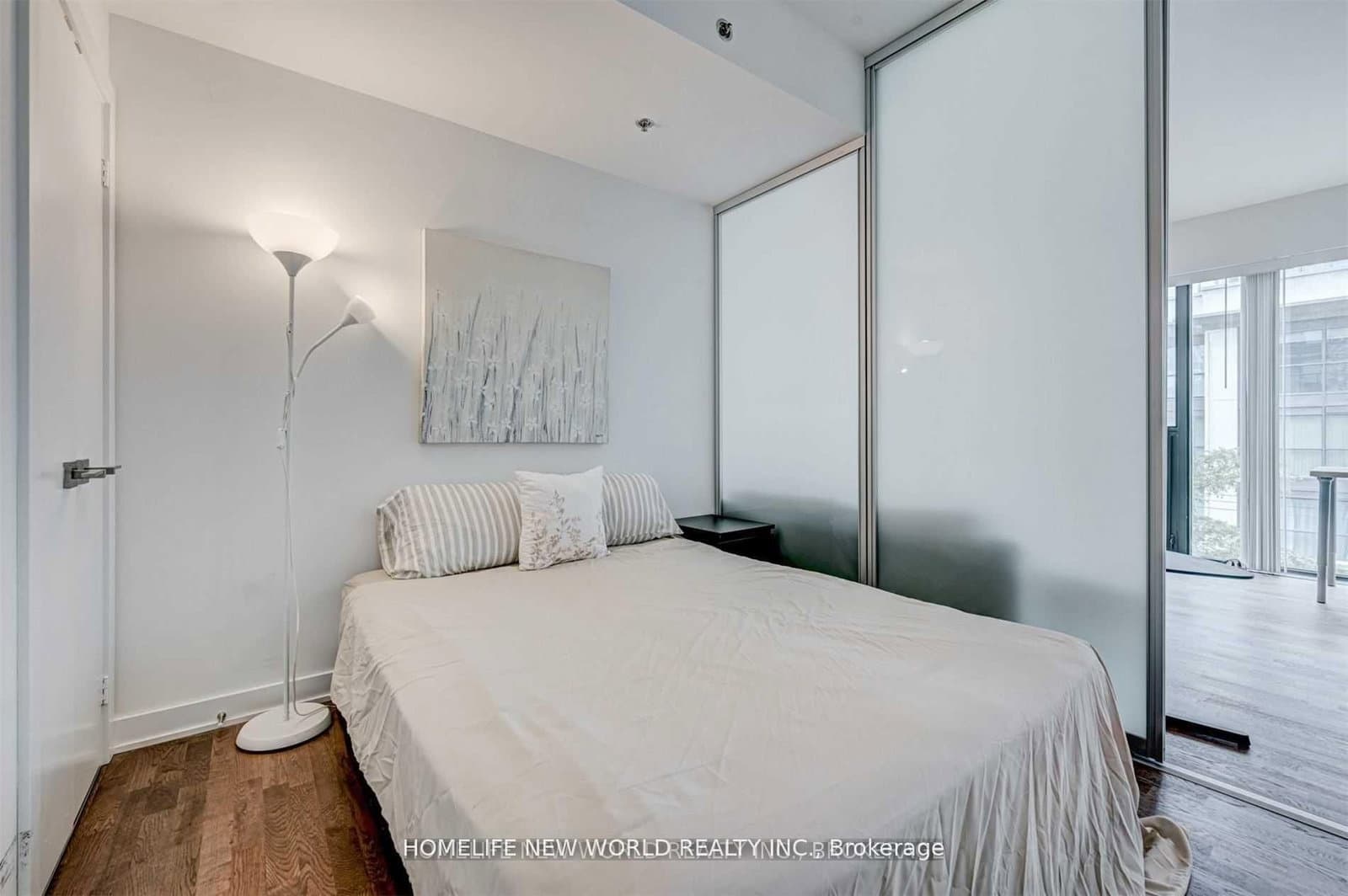 15 Beverley Street, Unit 310 thumbnail 8