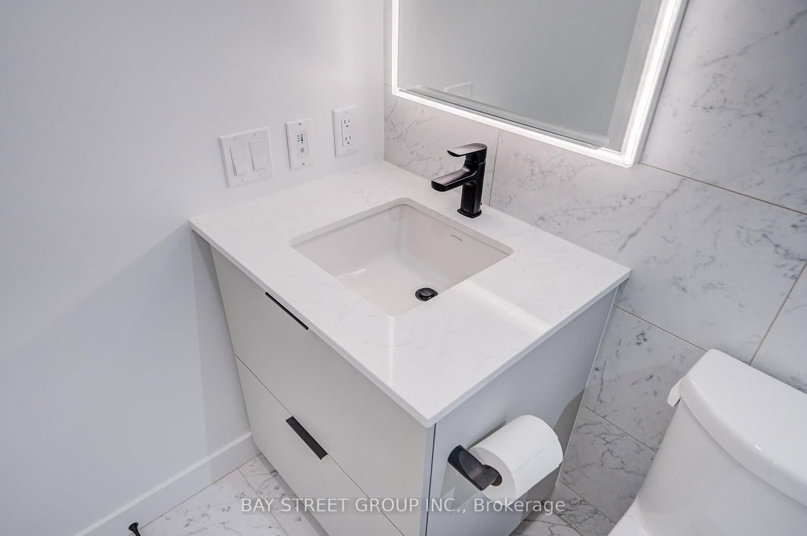609 Sherbourne Street, Unit 4001 thumbnail 15