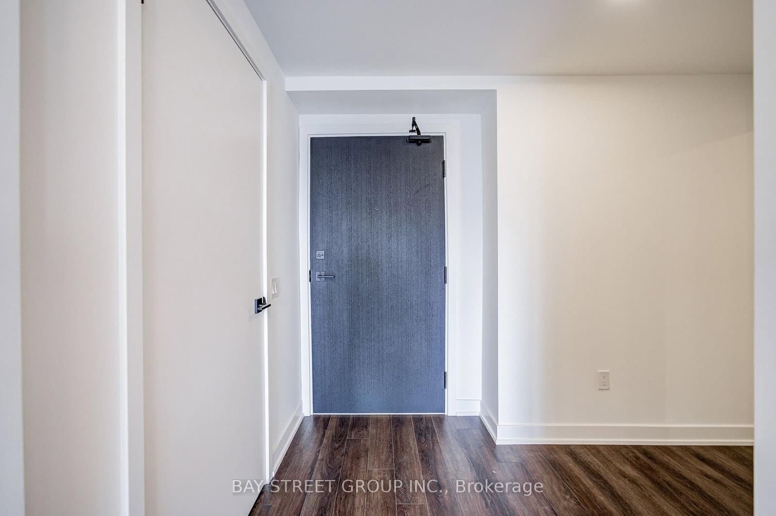 609 Sherbourne Street, Unit 4001 thumbnail 9
