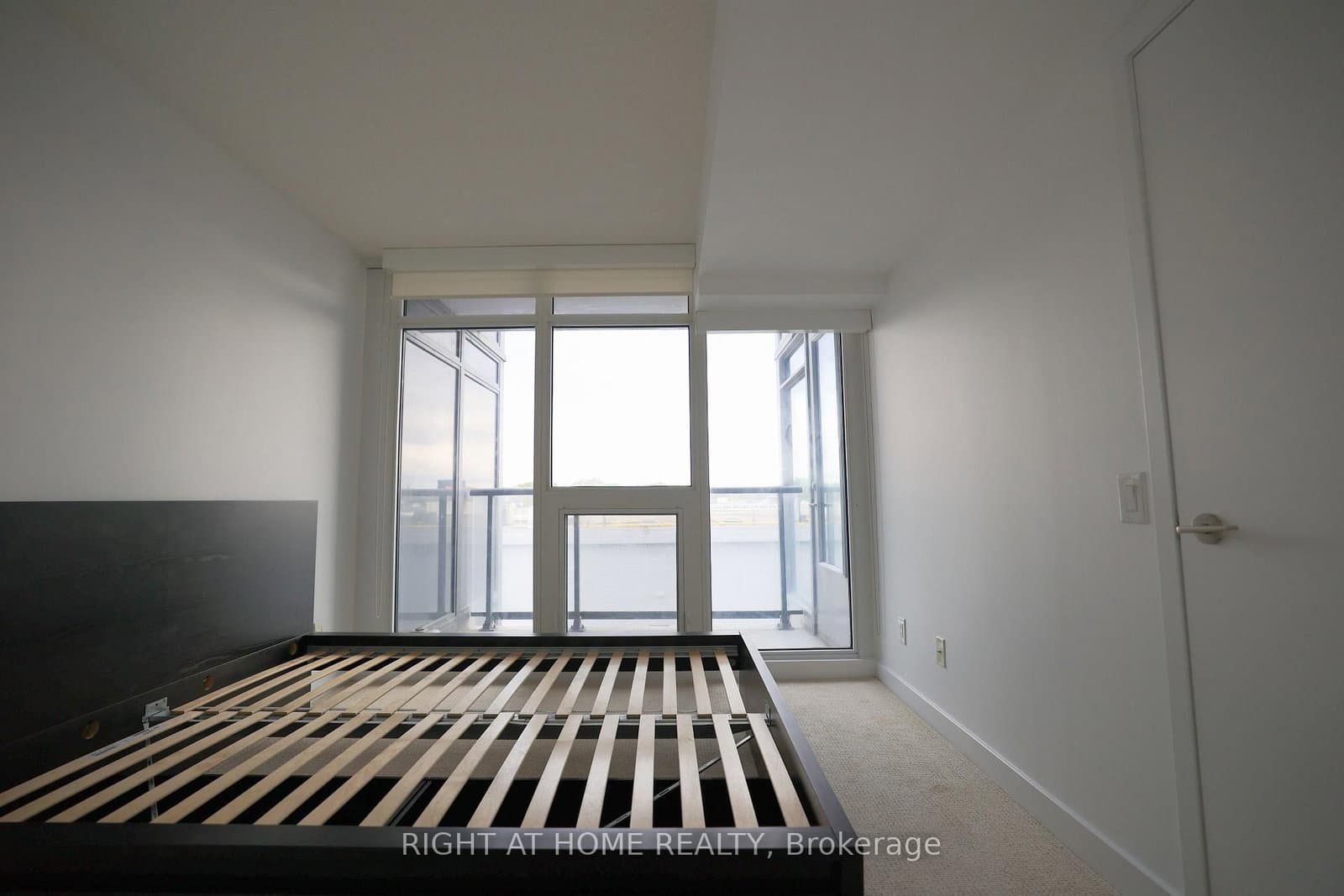 72 esther shiner Boulevard, Unit 308 thumbnail 13