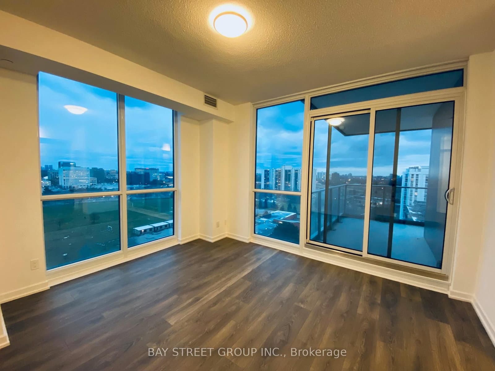 32 Forest Manor Road, Unit 1308 thumbnail 12