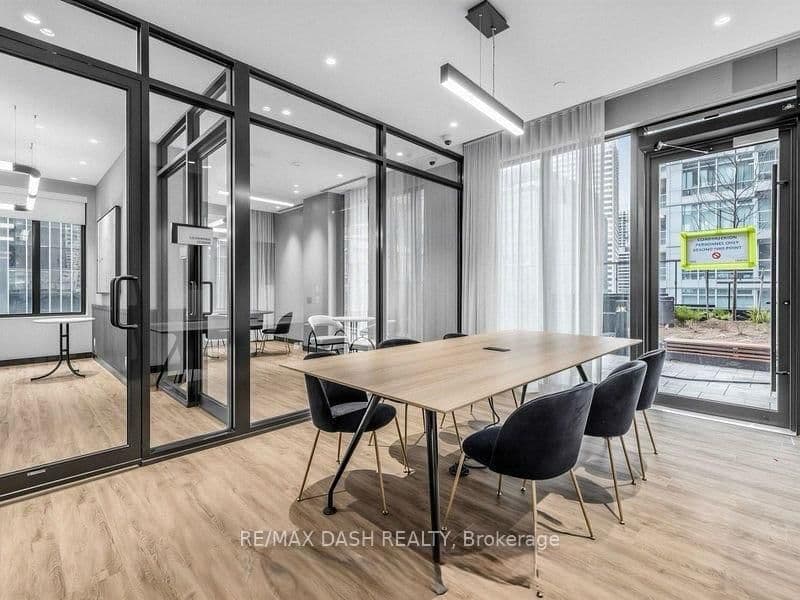 20 Soudan Avenue, Unit 3803 thumbnail 28