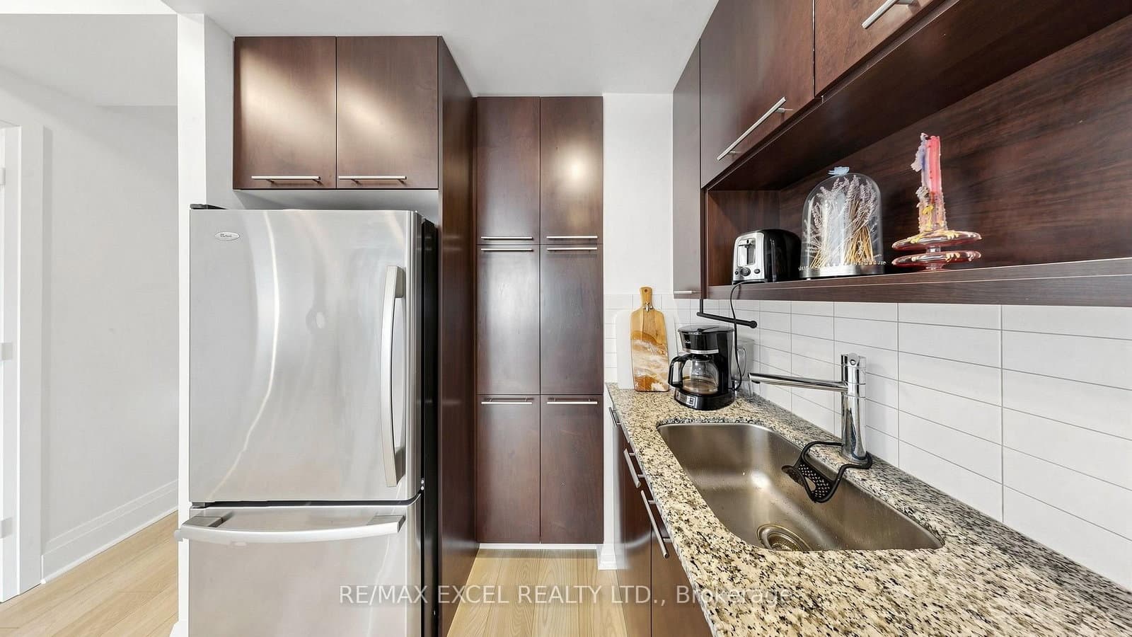 100 Harrison Garden Boulevard, Unit 602 thumbnail 11