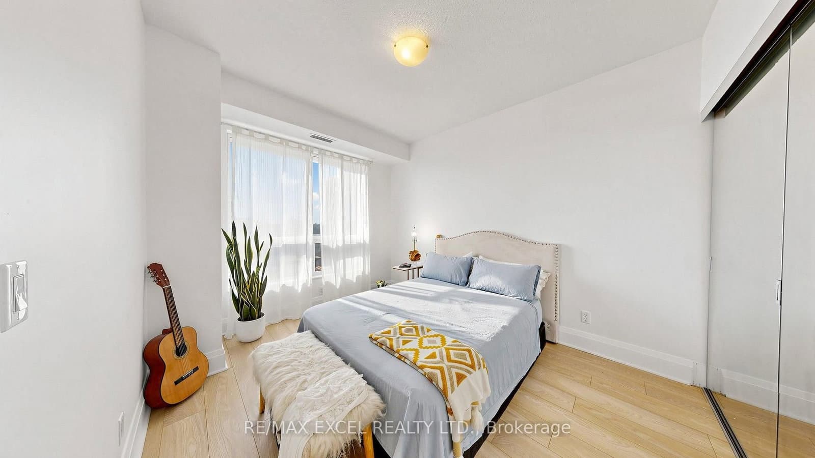 100 Harrison Garden Boulevard, Unit 602 thumbnail 13