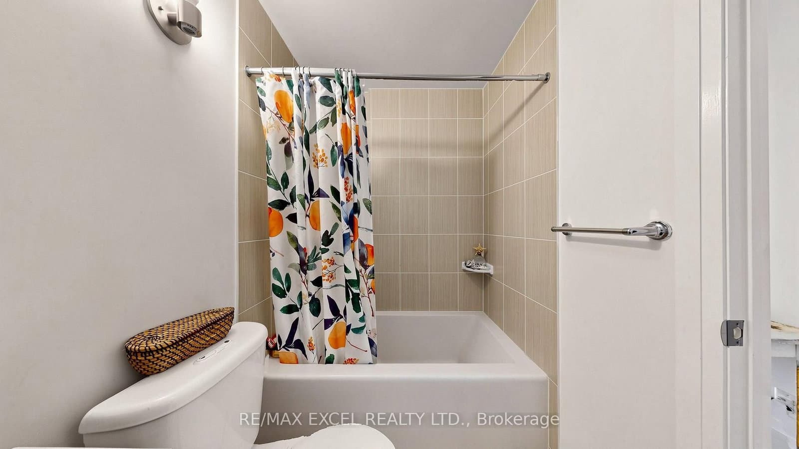 100 Harrison Garden Boulevard, Unit 602 thumbnail 20