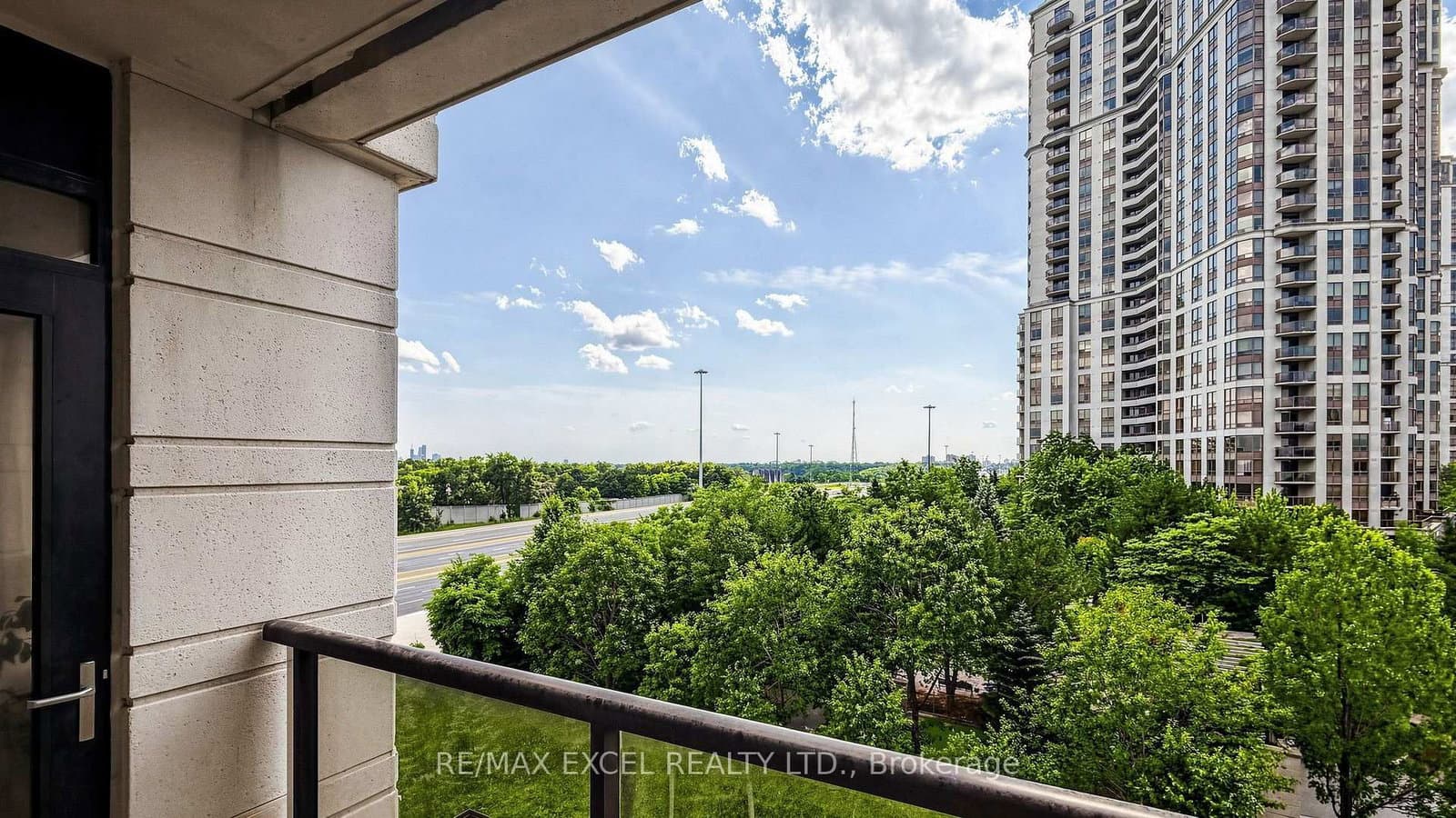100 Harrison Garden Boulevard, Unit 602 thumbnail 37