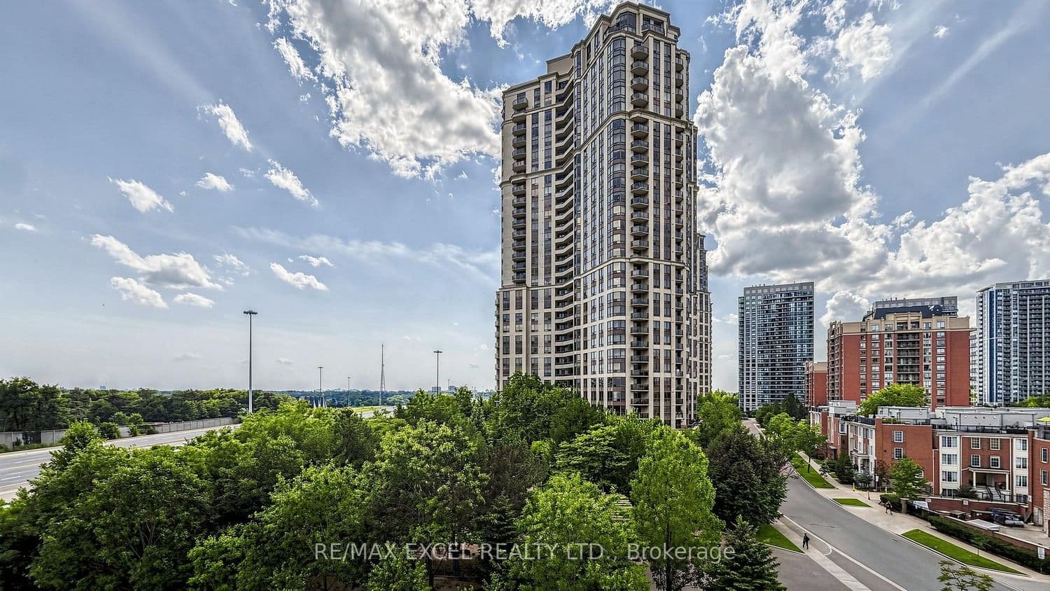 100 Harrison Garden Boulevard, Unit 602 thumbnail 39