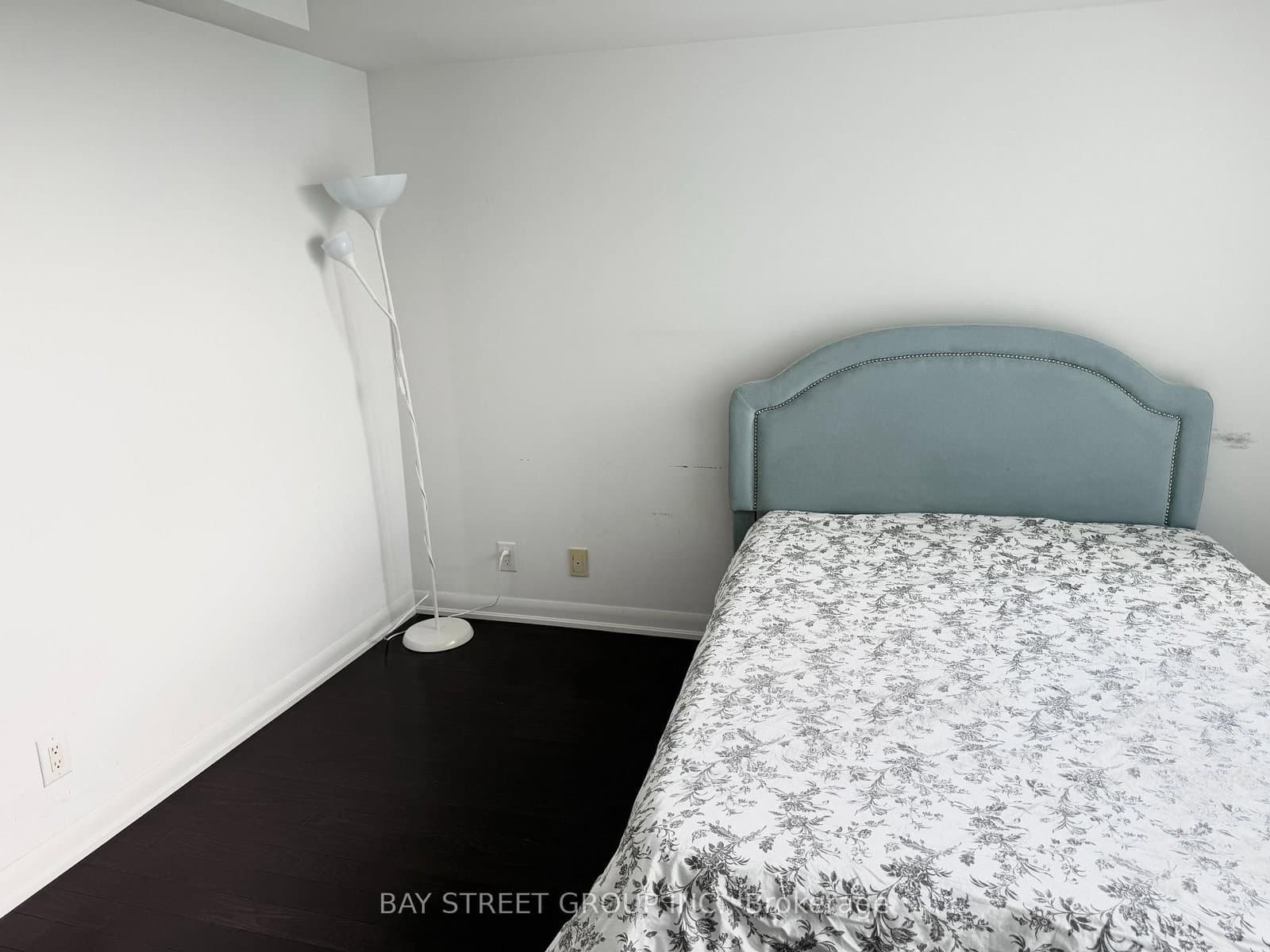 17 Anndale Drive, Unit 1612 thumbnail 7