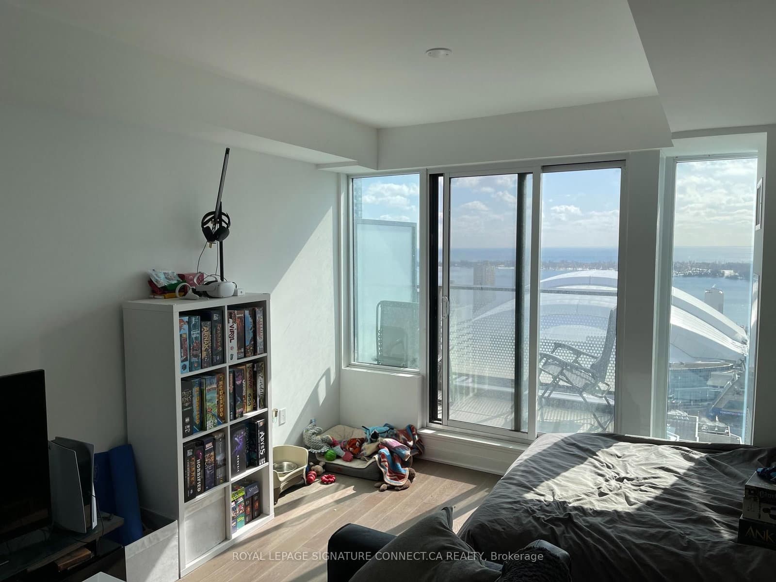 115 Blue Jays Way, Unit 4003 thumbnail 3