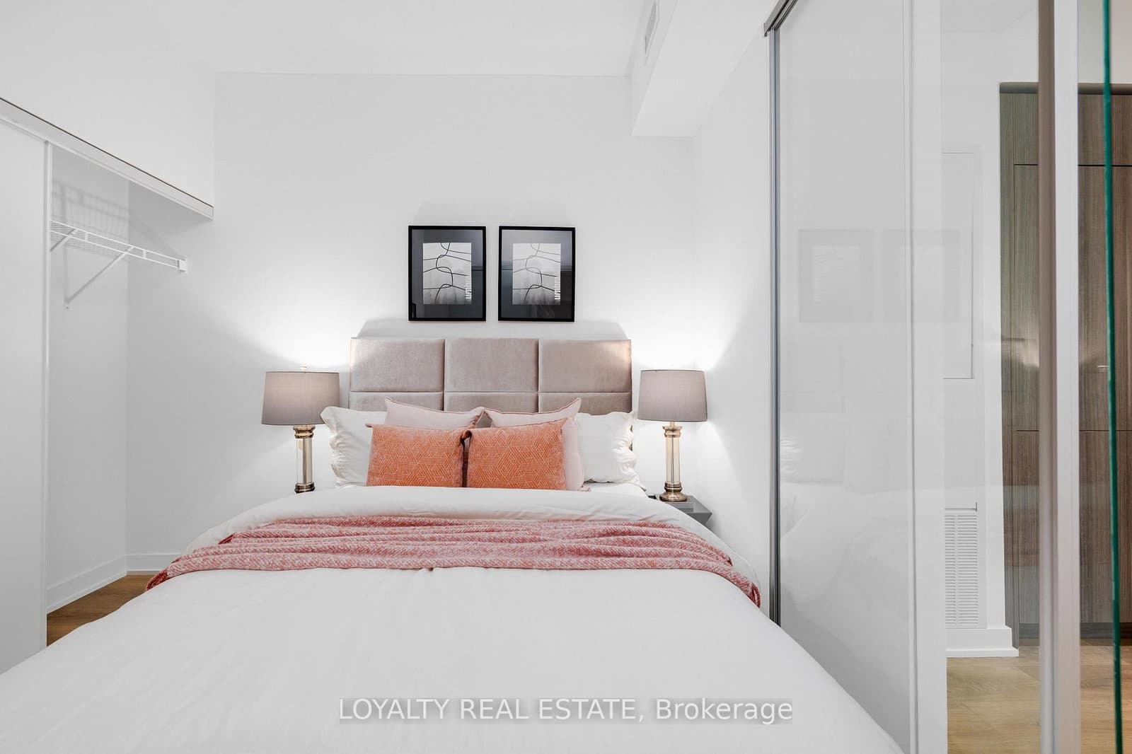 117 Broadway Avenue, Unit 211 thumbnail 19