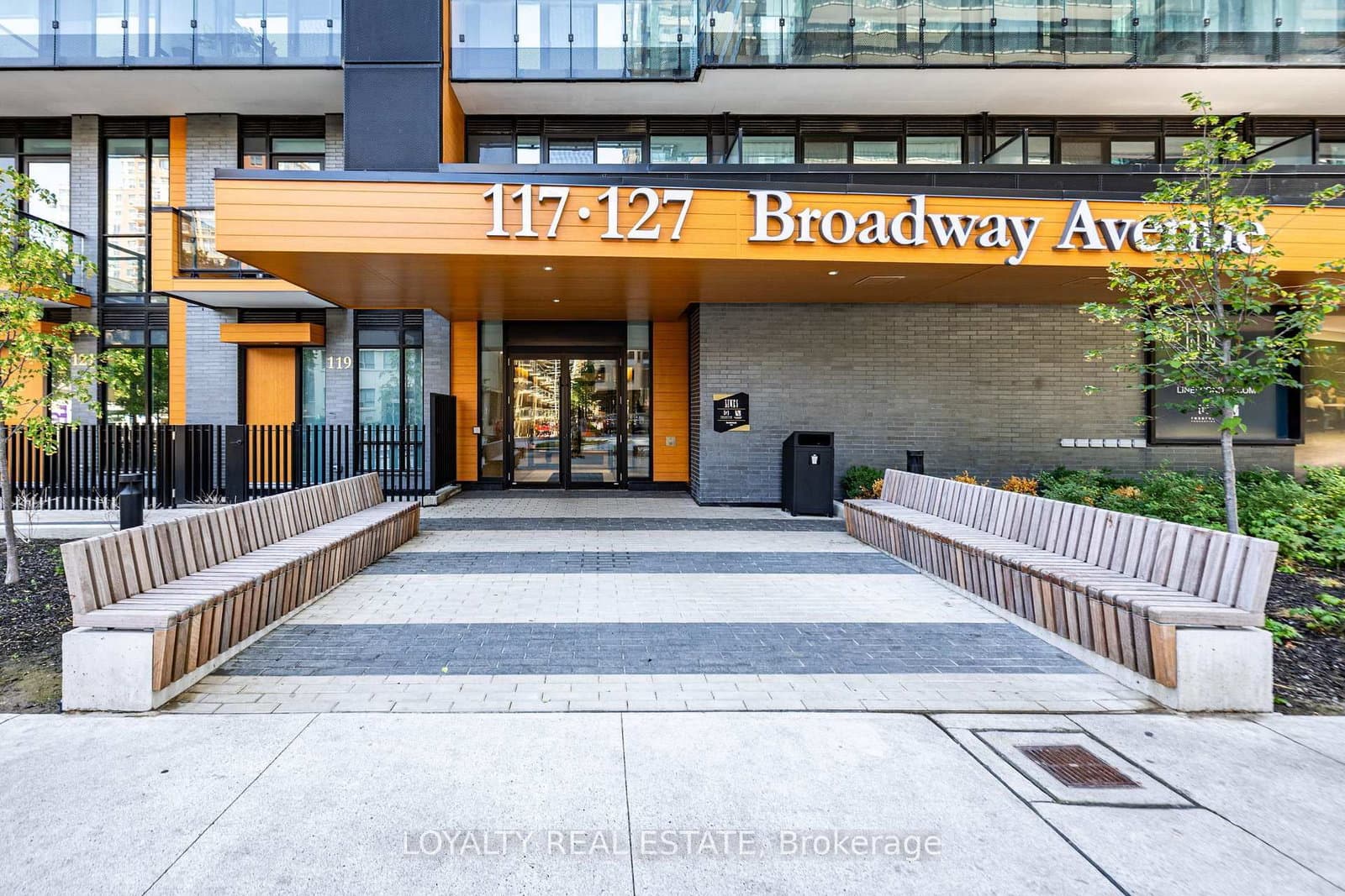 117 Broadway Avenue, Unit 211 thumbnail 5