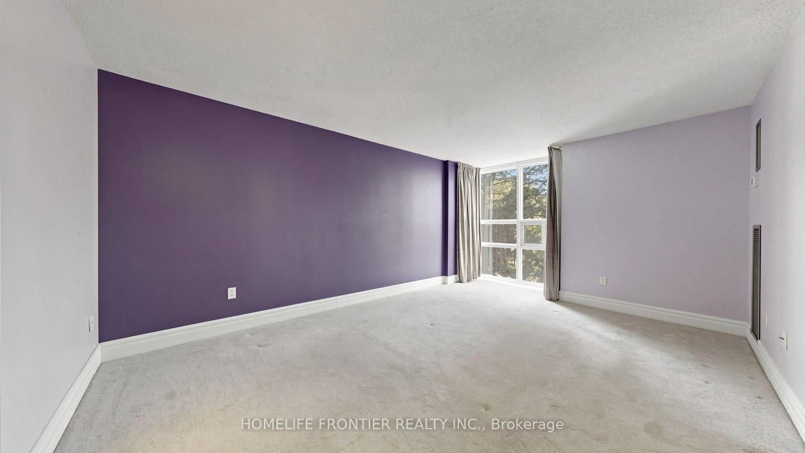 131 Beecroft Road, Unit 203 thumbnail 23