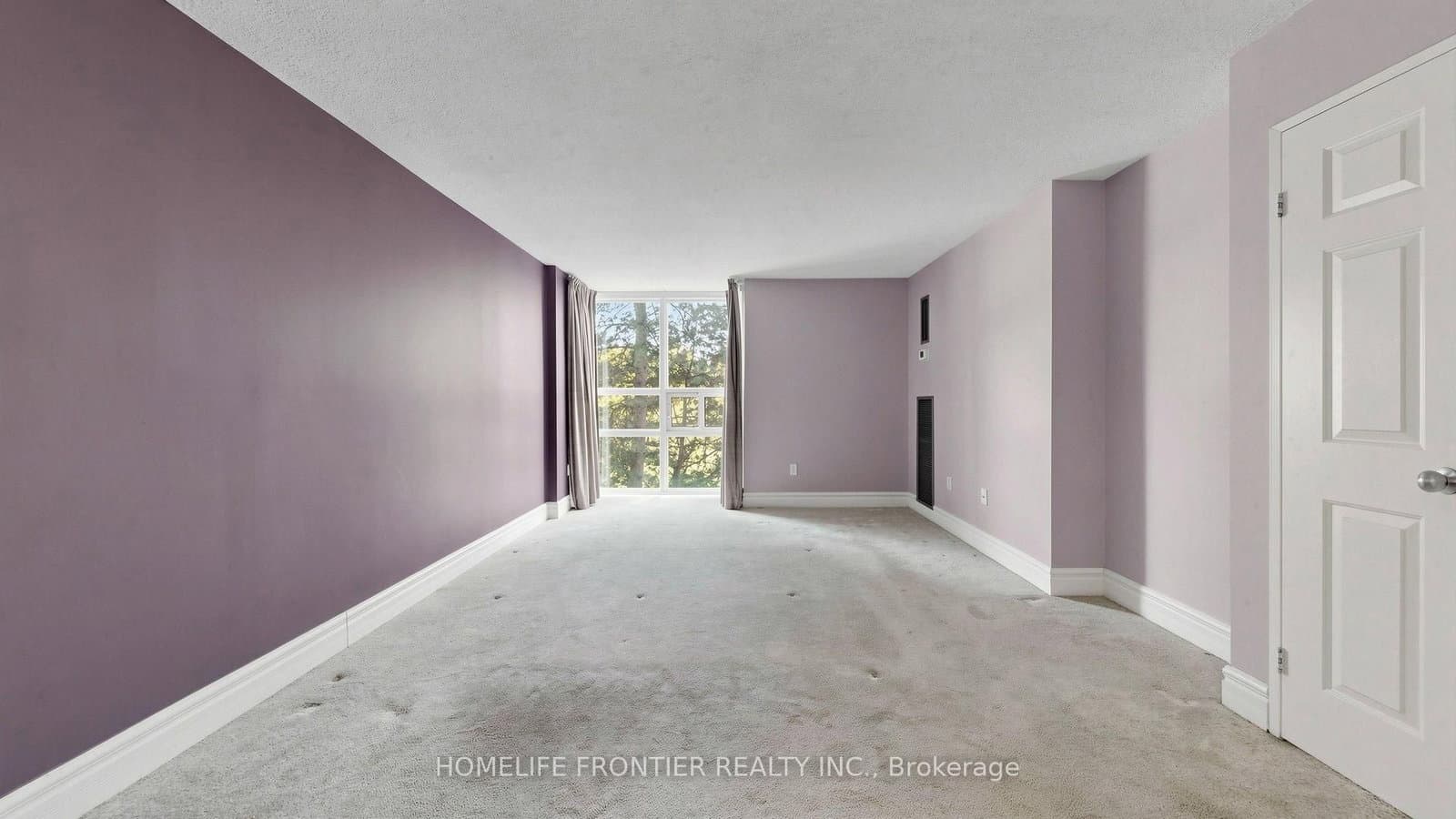 131 Beecroft Road, Unit 203 thumbnail 24