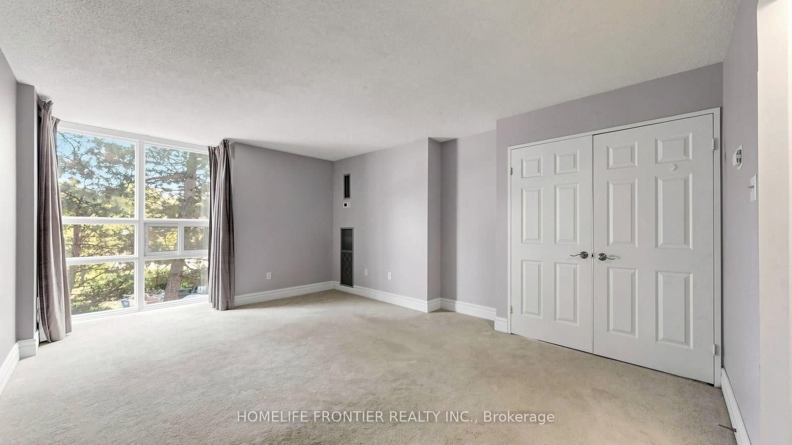 131 Beecroft Road, Unit 203 thumbnail 25