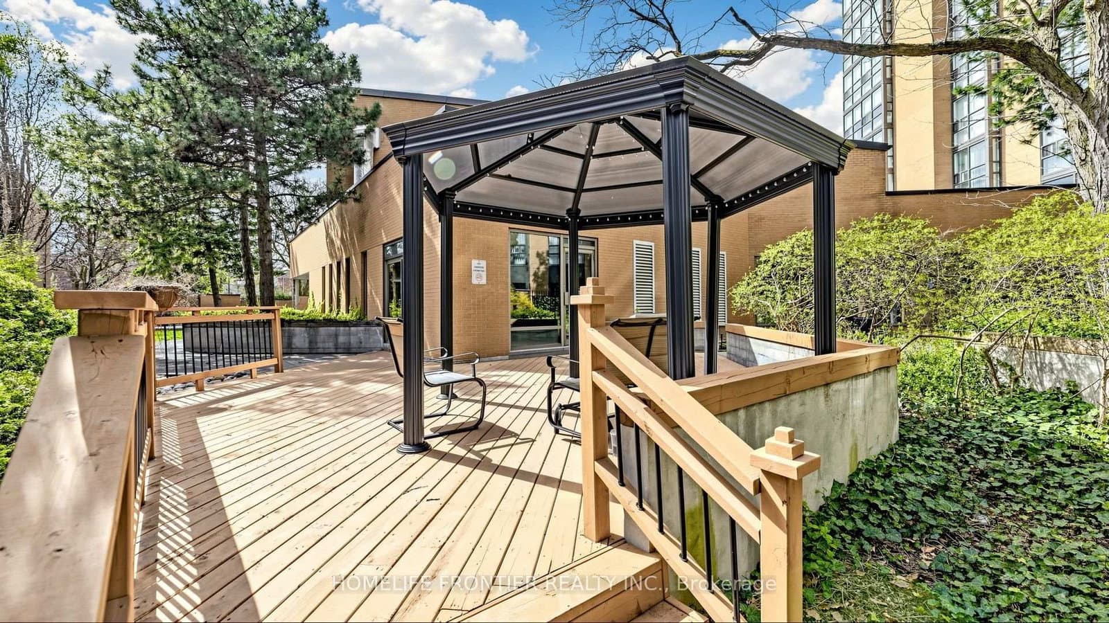 131 Beecroft Road, Unit 203 thumbnail 44