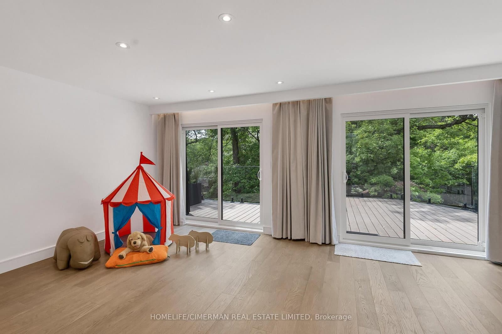124 Lyndhurst Avenue thumbnail 29