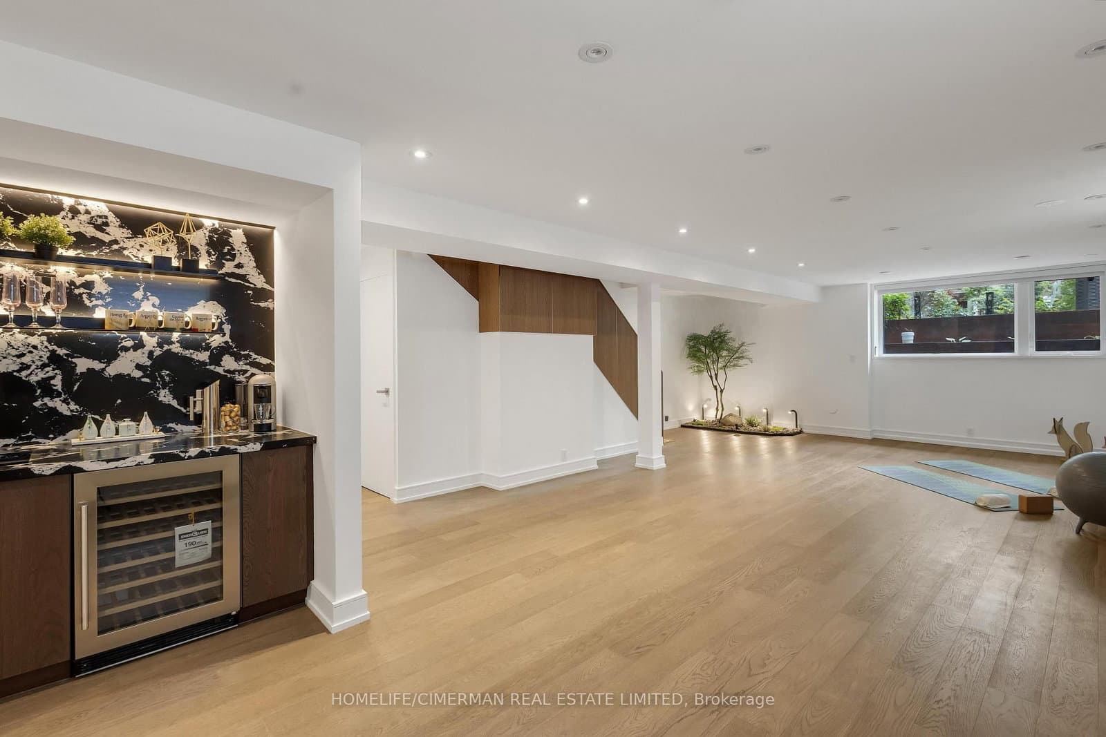 124 Lyndhurst Avenue thumbnail 37