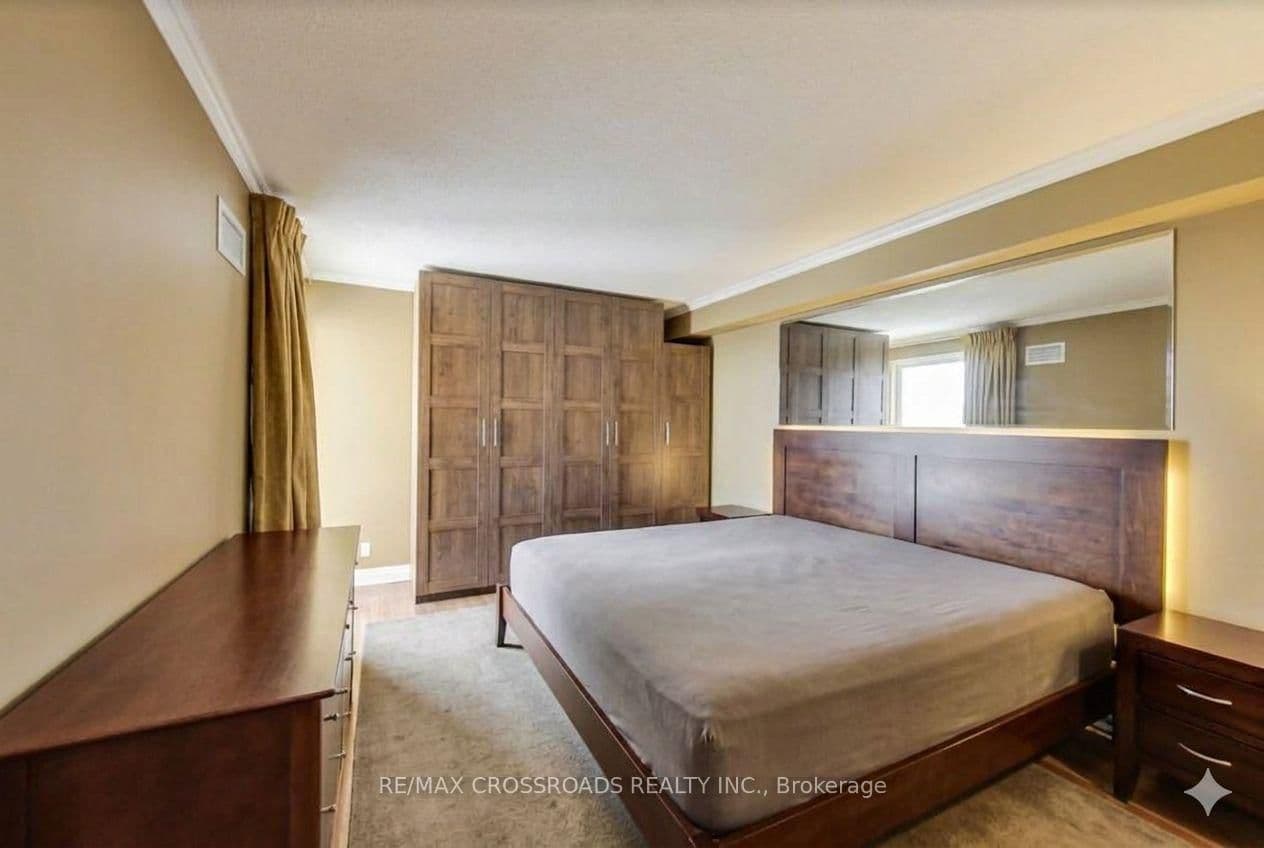 298 JARVIS Street, Unit 706 thumbnail 5