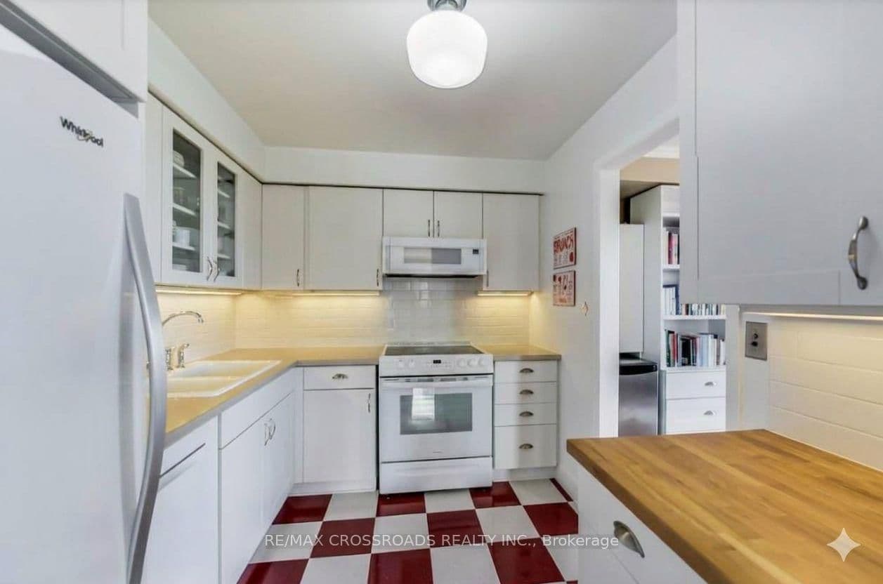 298 JARVIS Street, Unit 706 thumbnail 6