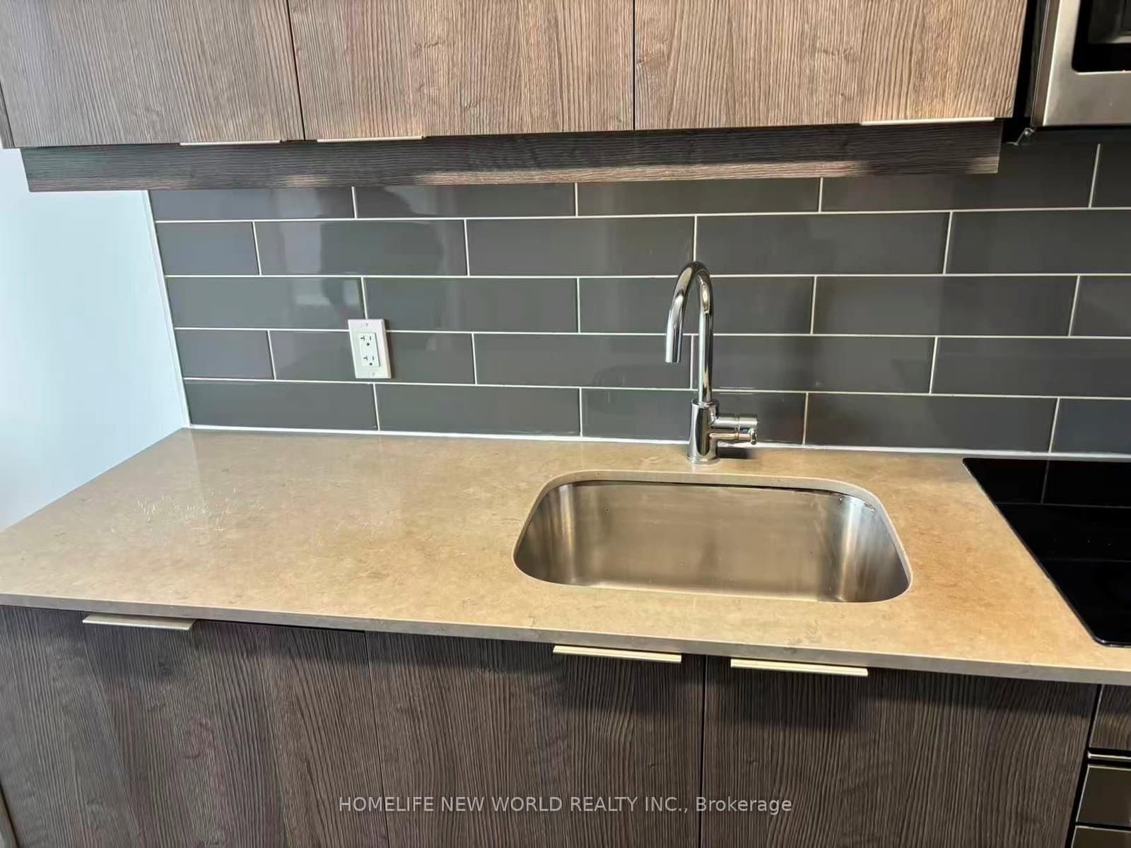 36 Forest Manor Road, Unit 614 thumbnail 9