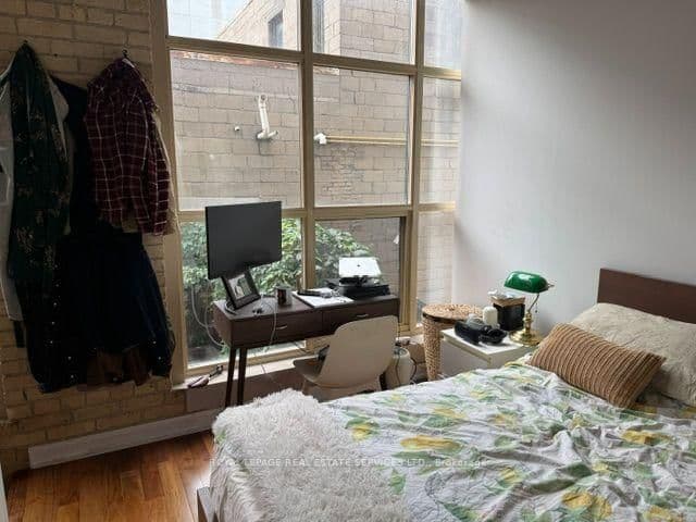 736 Dundas Street E, Unit 203 thumbnail 20
