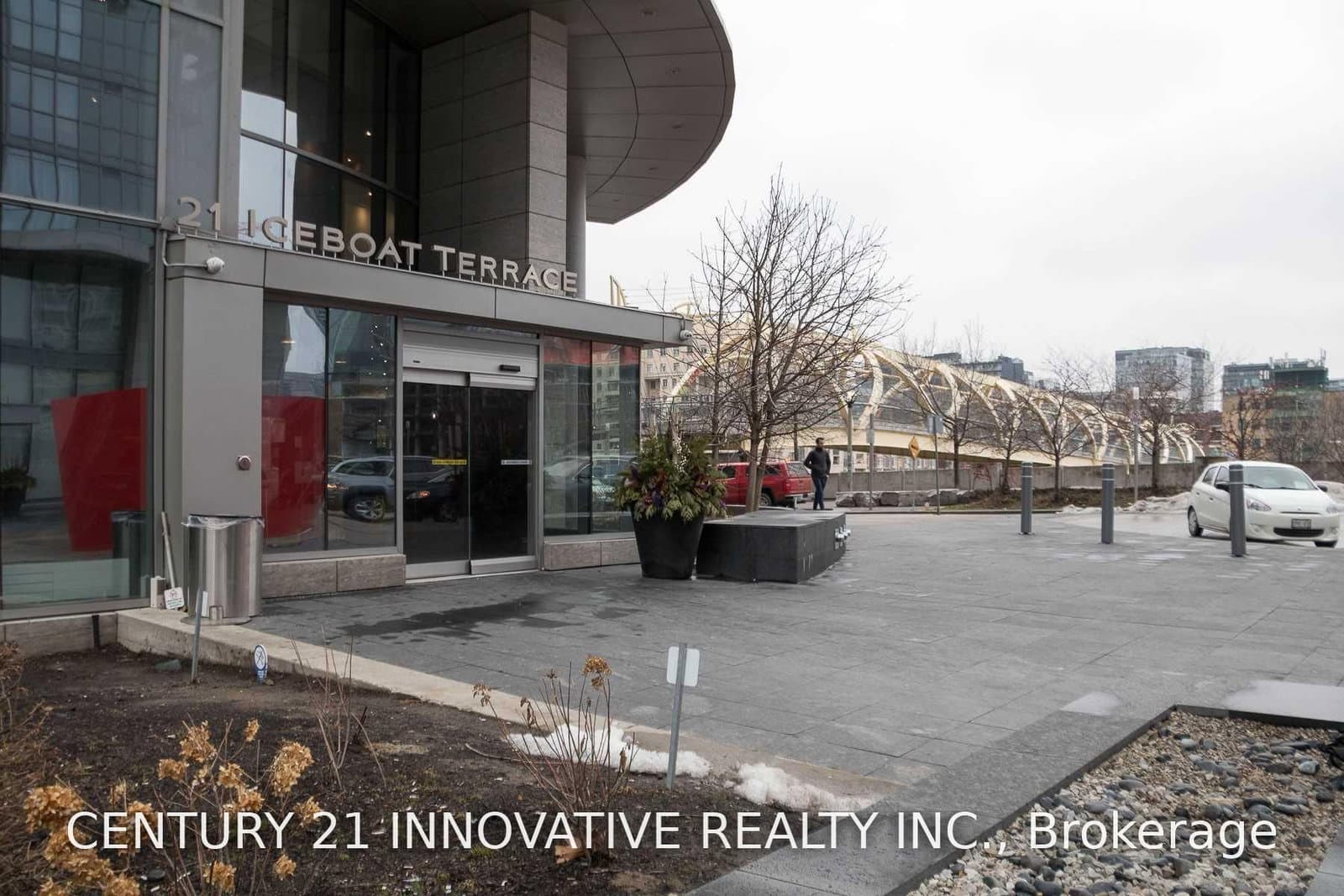 21 Iceboat Terrace, Unit 3612 thumbnail 2