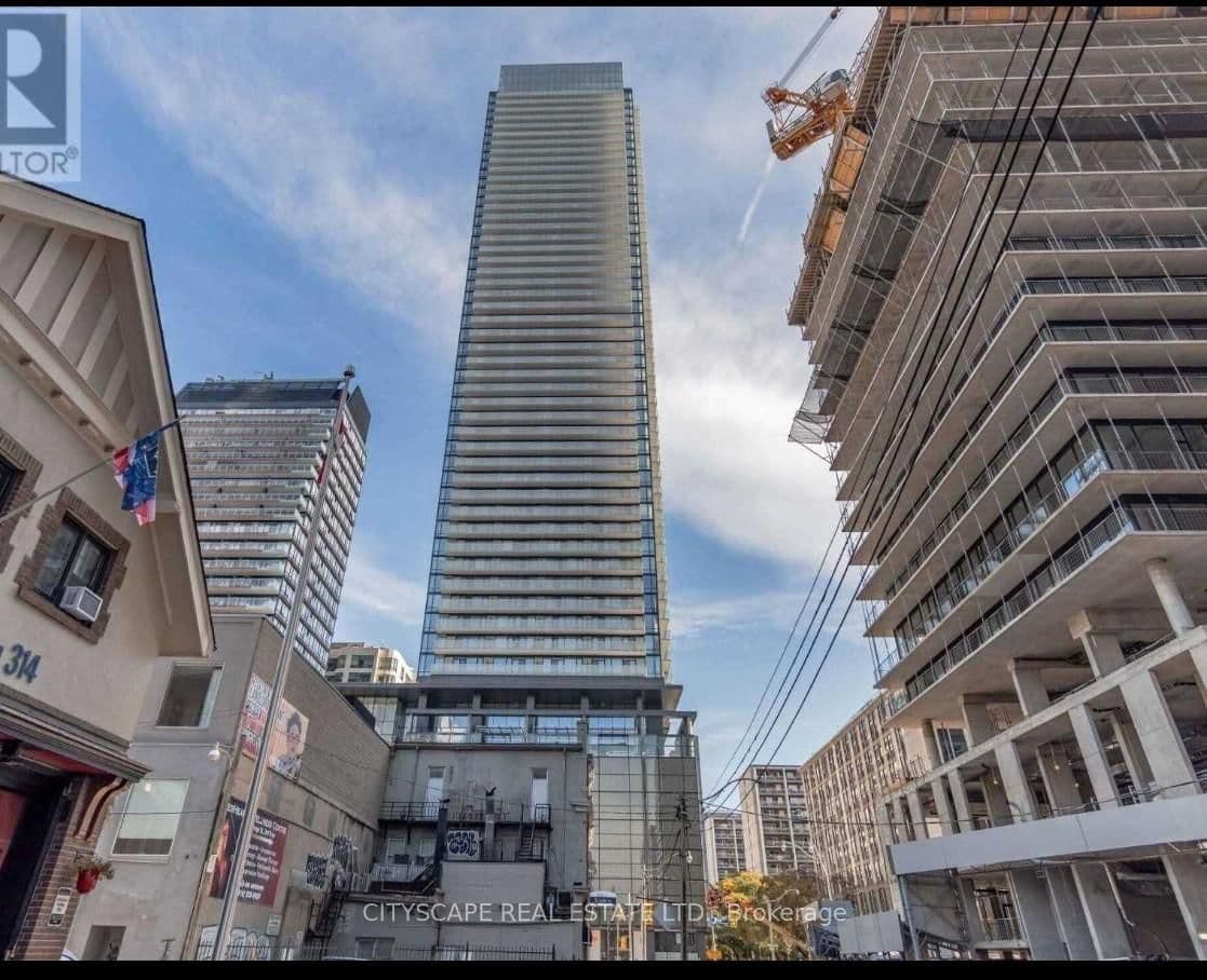 501 Yonge Street, Unit 4206 thumbnail 2