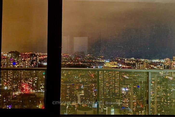 501 Yonge Street, Unit 4206 thumbnail 4