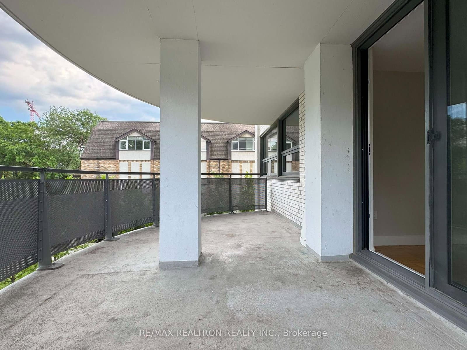 485 Huron Street, Unit 206 thumbnail 19