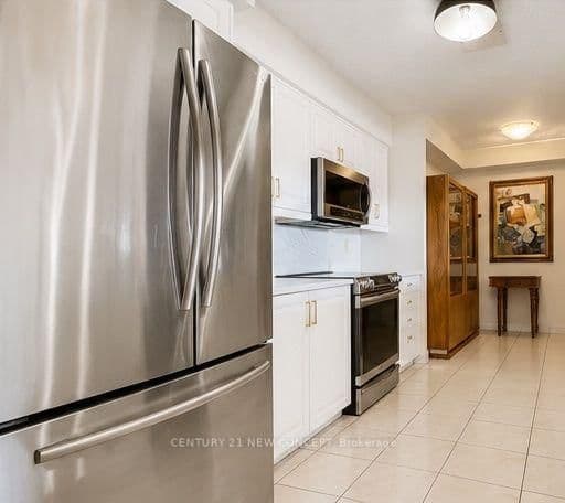 100 Upper Madison Avenue, Unit 2601 thumbnail 3