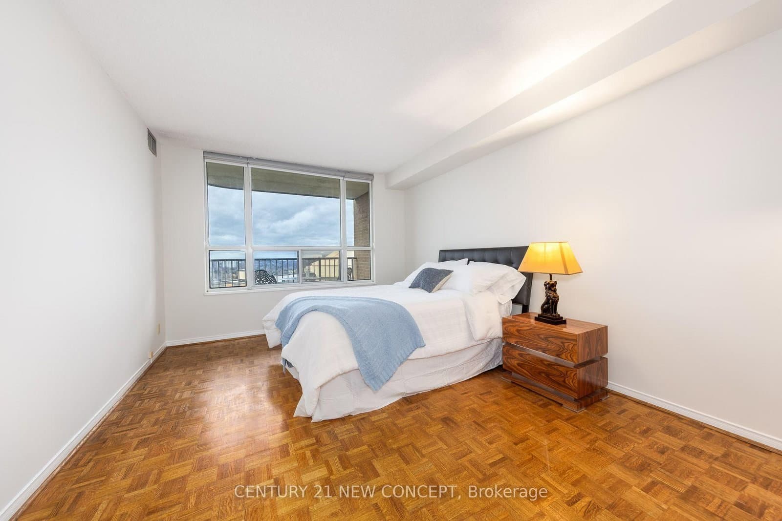 100 Upper Madison Avenue, Unit 2601 thumbnail 9