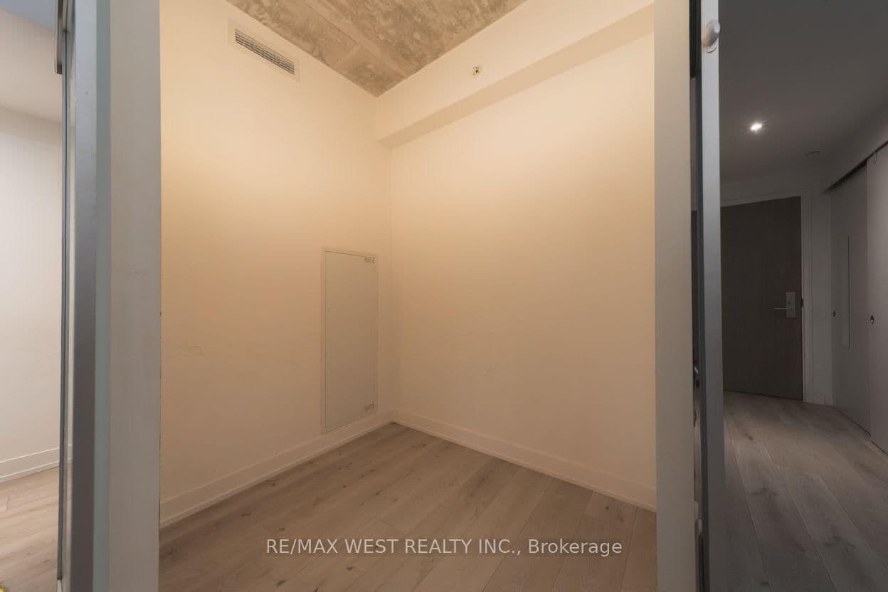 161 Roehampton Avenue, Unit 331 thumbnail 8