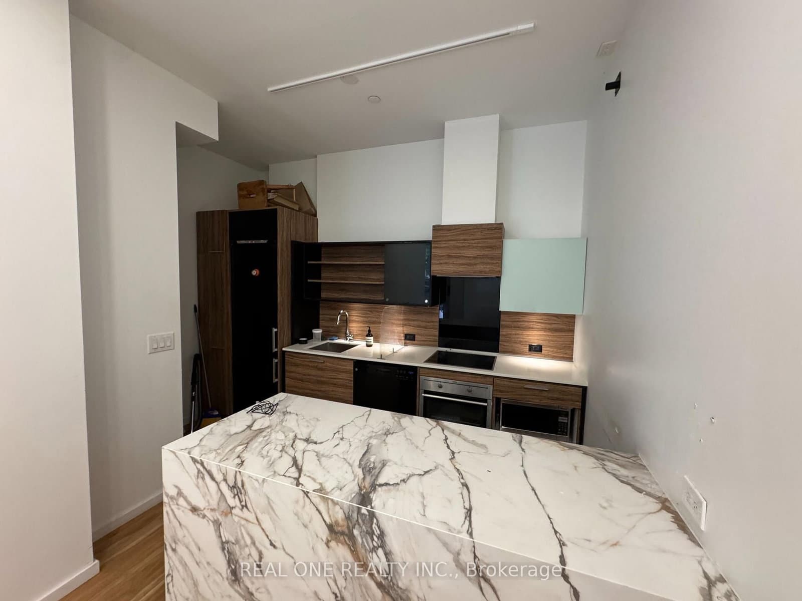 75 St Nicholas Street, Unit TH1 thumbnail 5