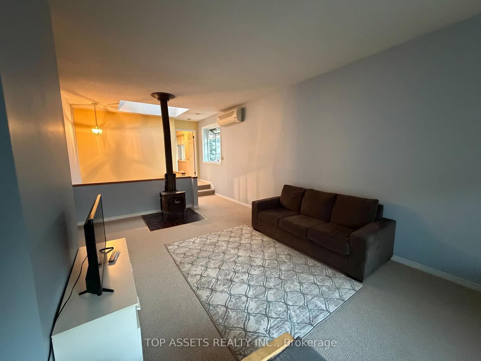 448 Cummer Avenue, Unit Unit A thumbnail 2