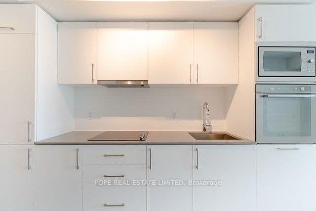 27 Bathurst Street, Unit 604W thumbnail 11